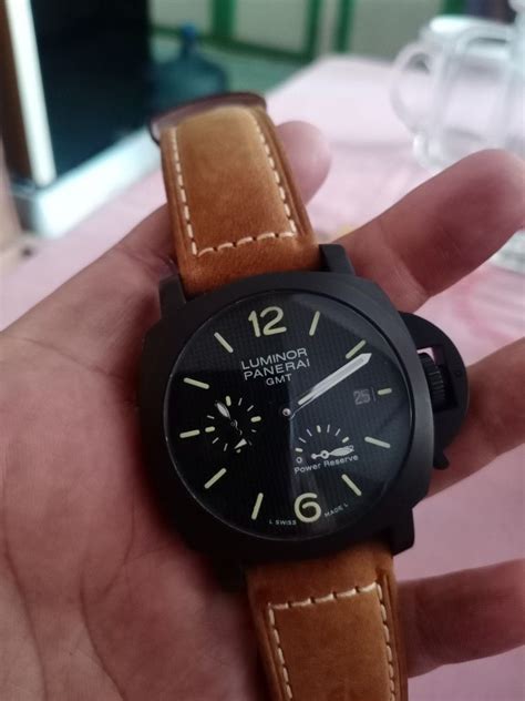 foto jam panerai